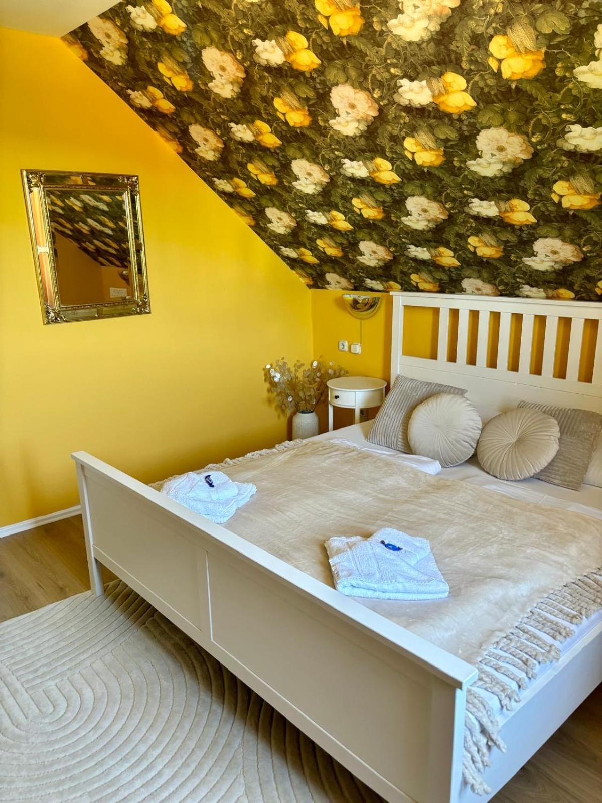Themenhotel Rehlein Thale Ngoại thất bức ảnh